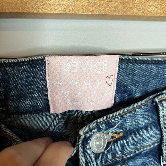 NWT Revice Venus Crop in LightYear wash Star jeans - Picture 4 of 9